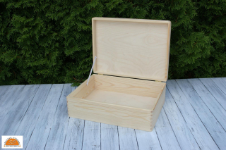 Box 40 cm x 30 cm x 13 cm s víkem